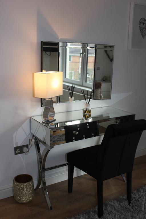 קלית'רו Fifty One And A Half Boutique B&B מראה חיצוני תמונה