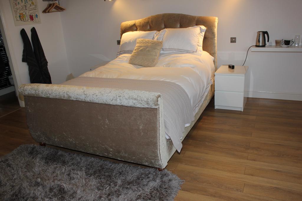 קלית'רו Fifty One And A Half Boutique B&B מראה חיצוני תמונה