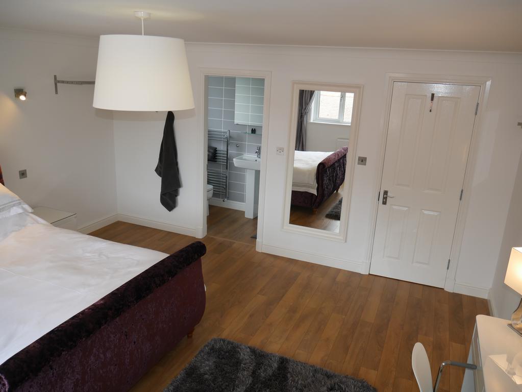 קלית'רו Fifty One And A Half Boutique B&B מראה חיצוני תמונה