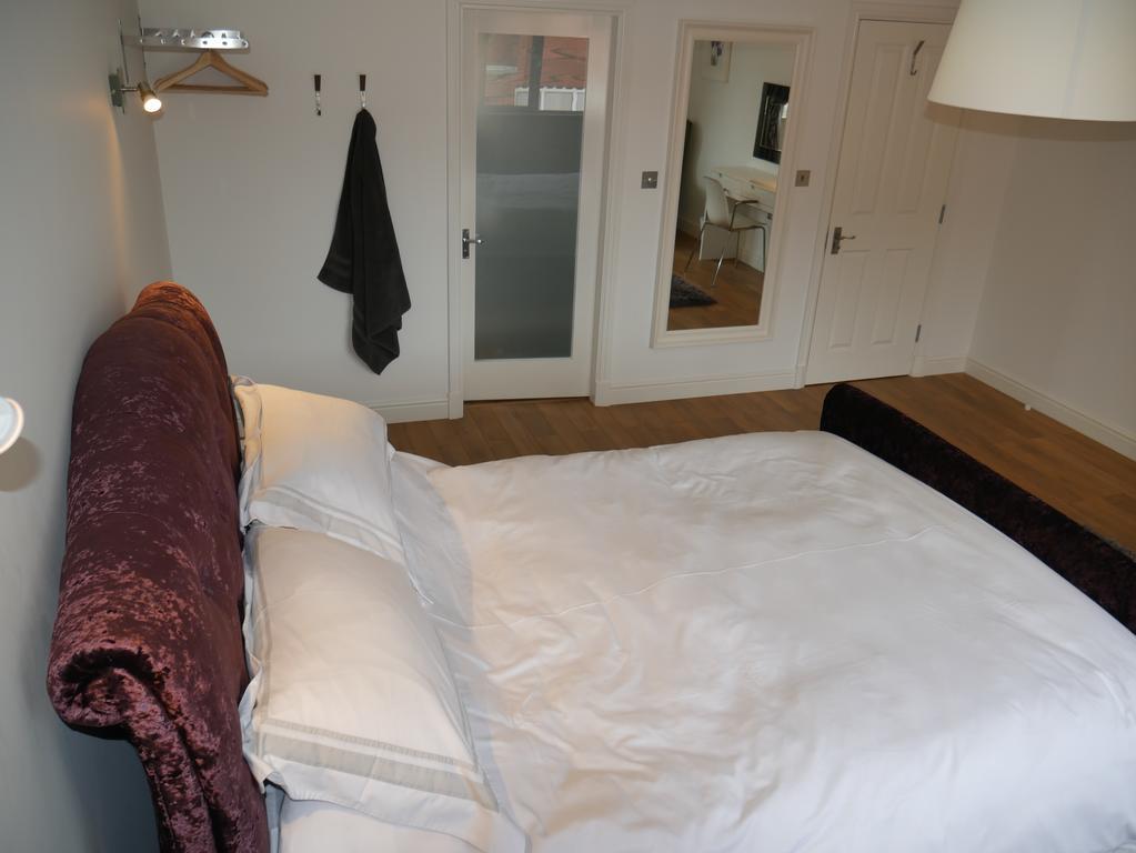 קלית'רו Fifty One And A Half Boutique B&B מראה חיצוני תמונה