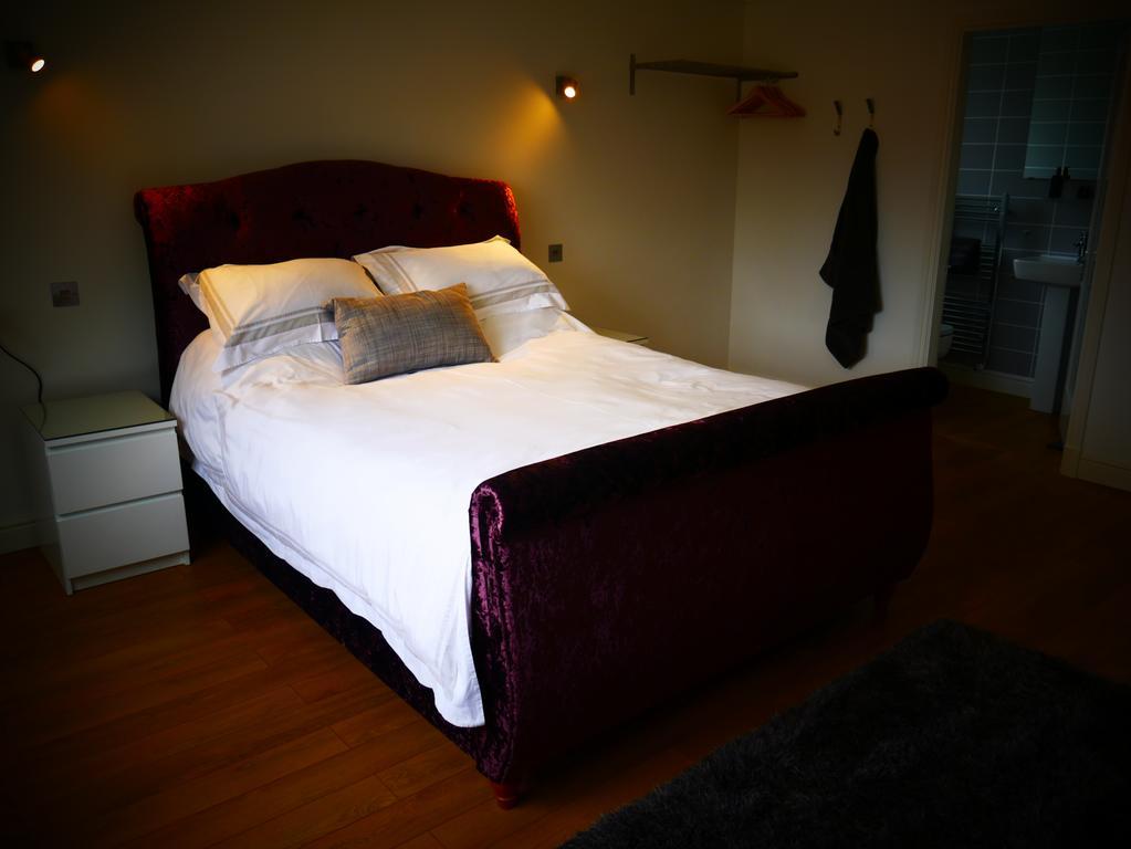 קלית'רו Fifty One And A Half Boutique B&B מראה חיצוני תמונה